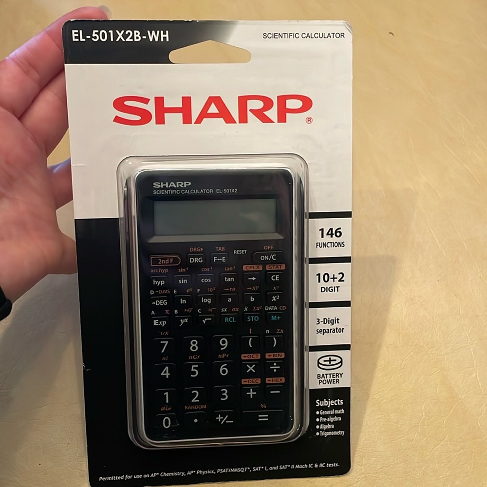 🎁 3/$15 - Sharp Calculator (NWOT)